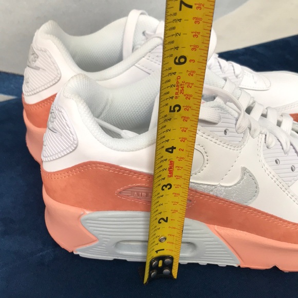 Girls Nike sneakers - Picture 9 of 10